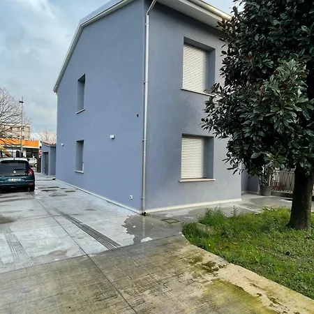 Nocleg ze śniadaniem Il Cedro Reggiolo